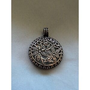 NF 925 Sterling Silver & Marcasite Floral Motif Circle Pendant